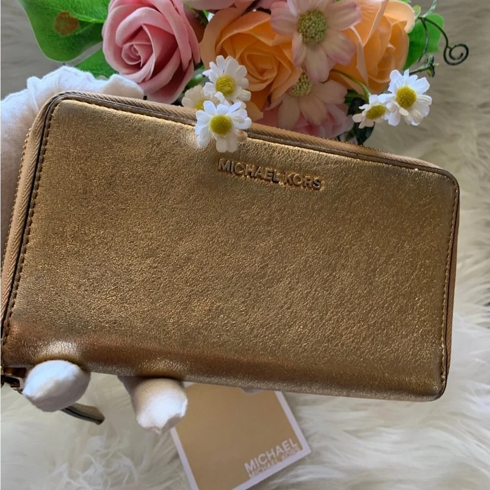 Michael Kors Metallic Gold Wallet
